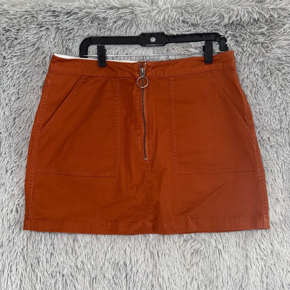 Volcom Skirt XL Rust Orange Mini A Line Front Zip Pockets Womens‎